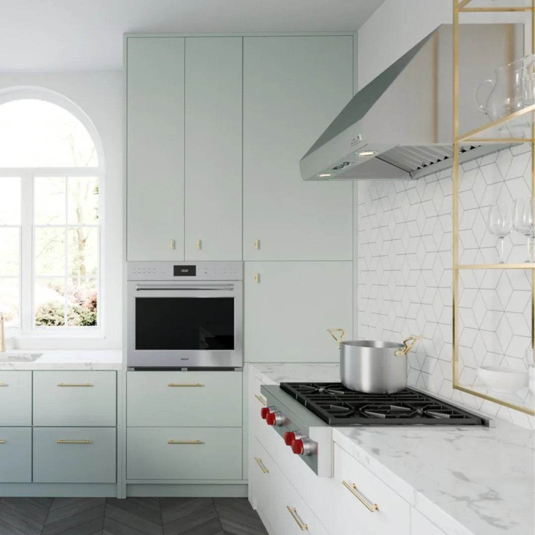 Wolf - E Series Professional Single Oven - Carvers Interiors - Cookers and Bathroom Showroom Wolverhampton