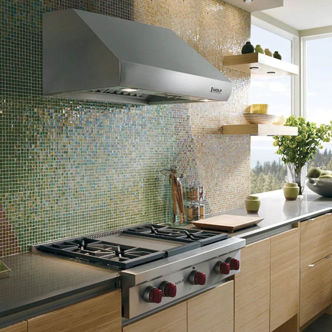 Wolf - Sealed Burner Range-Top, 4 Burner & Griddle - Carvers Interiors - Cookers and Bathroom Showroom Wolverhampton