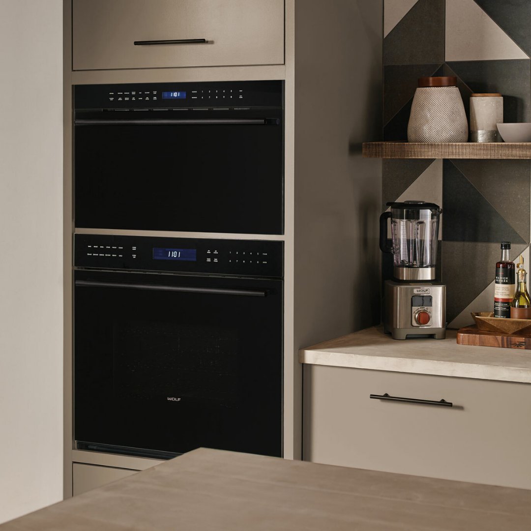 Wolf - M Series Contemporary Black Glass Single Oven - Carvers Interiors - Wolf