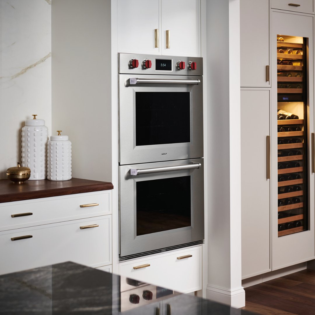 Wolf - M Series Professional Double Oven - Carvers Interiors - Wolf