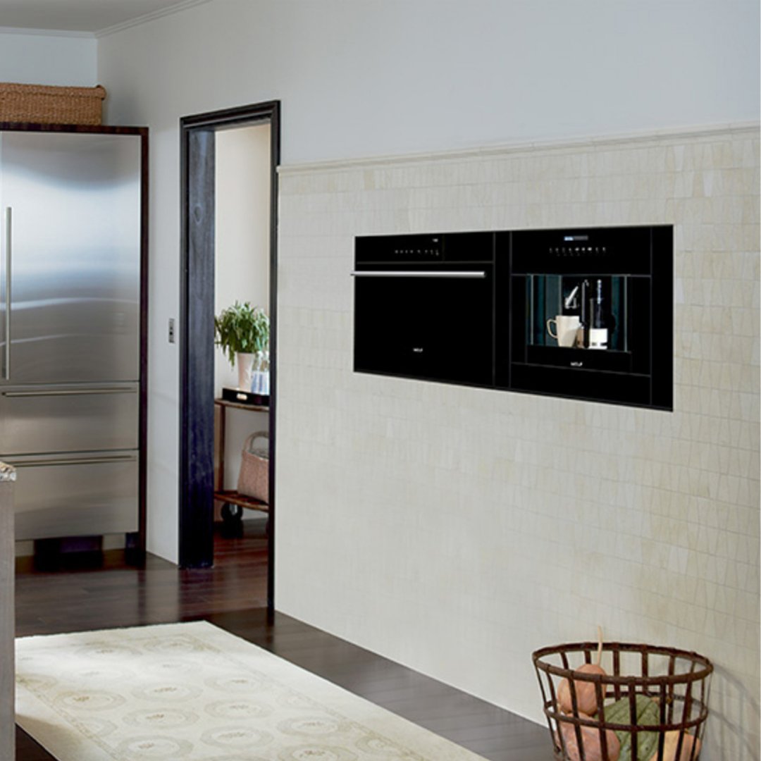 Wolf - M Series Contemporary Black Glass Convection Steam Oven - Carvers Interiors - Wolf