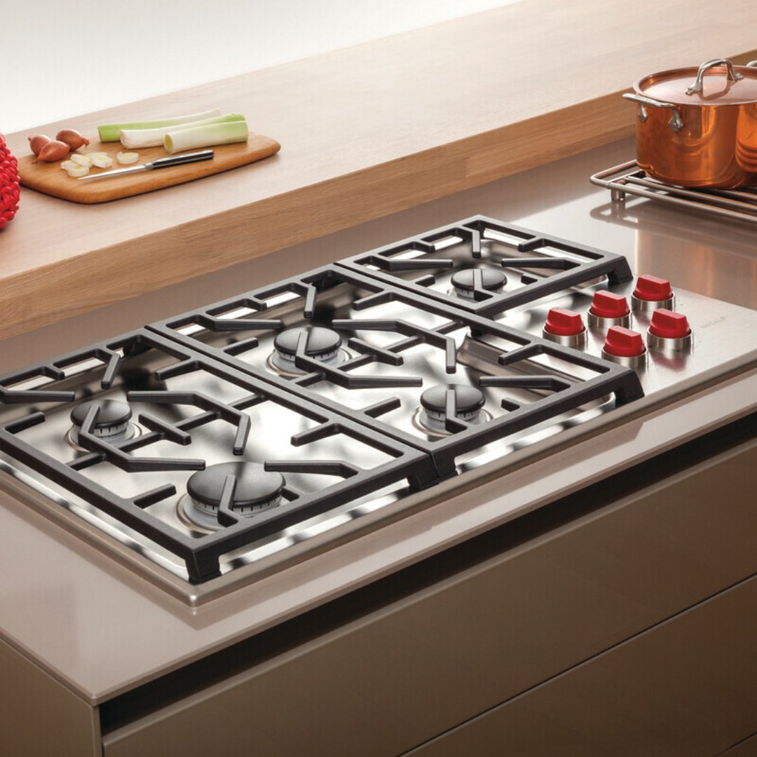 Wolf - Professional Gas Cooktop - 914mm - Carvers Interiors - Wolf