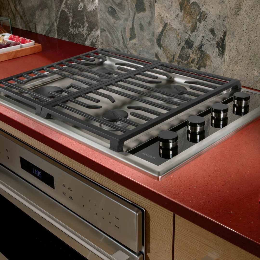 Wolf - Transitional Gas Cooktop - 762mm - Carvers Interiors - Wolf