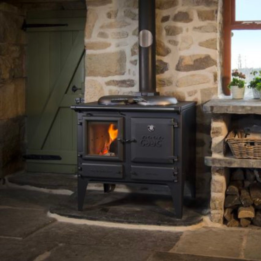 Ex - Demo Esse Ironheart Wood Fired Cook Stove - Carvers Interiors