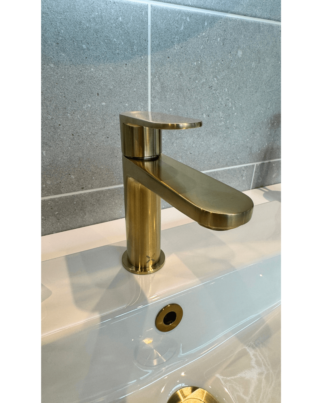 Infinita Ex-Display Bathroom Collection - Carvers Interiors - Carvers Interiors