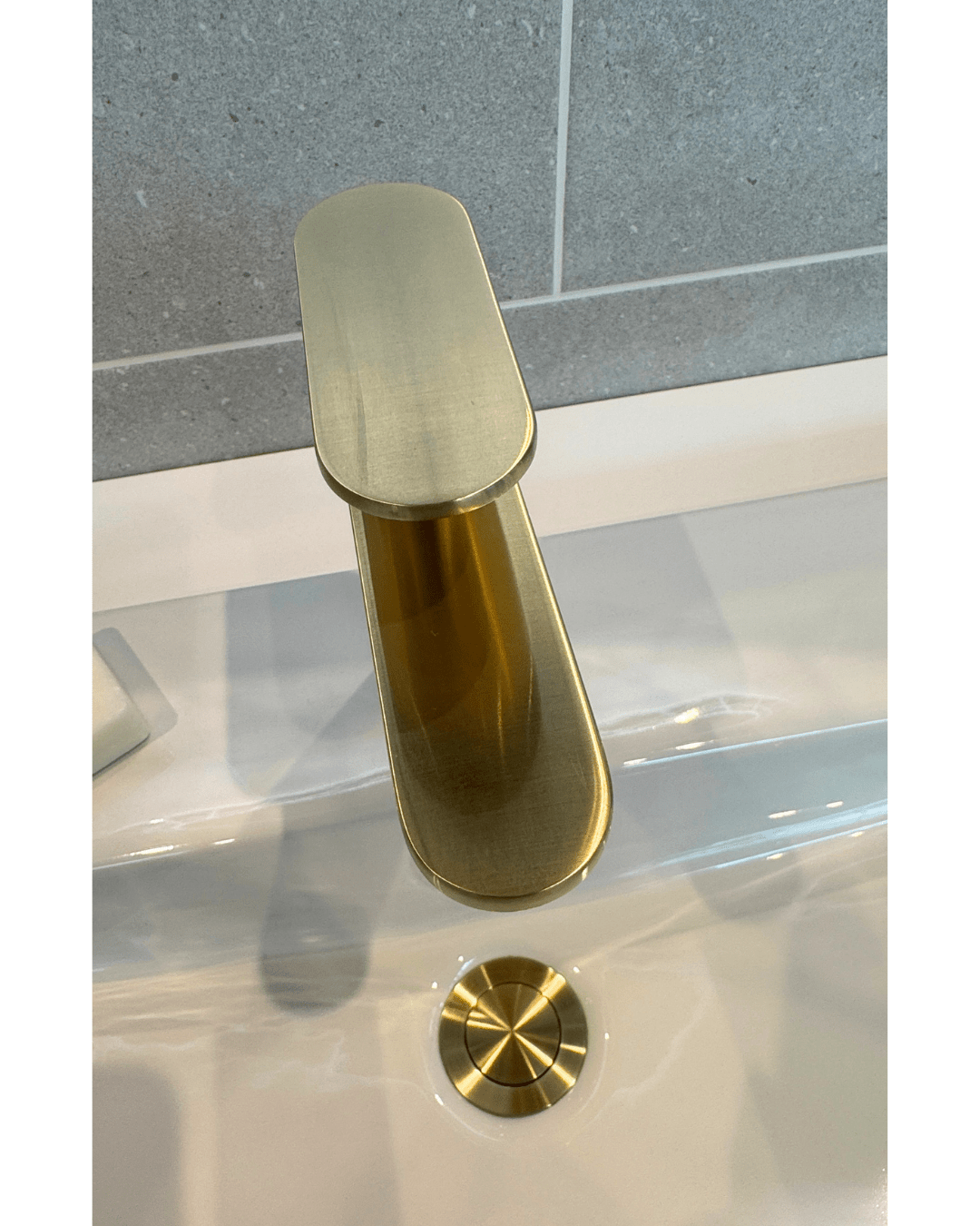 Infinita Ex-Display Bathroom Collection - Carvers Interiors - Carvers Interiors