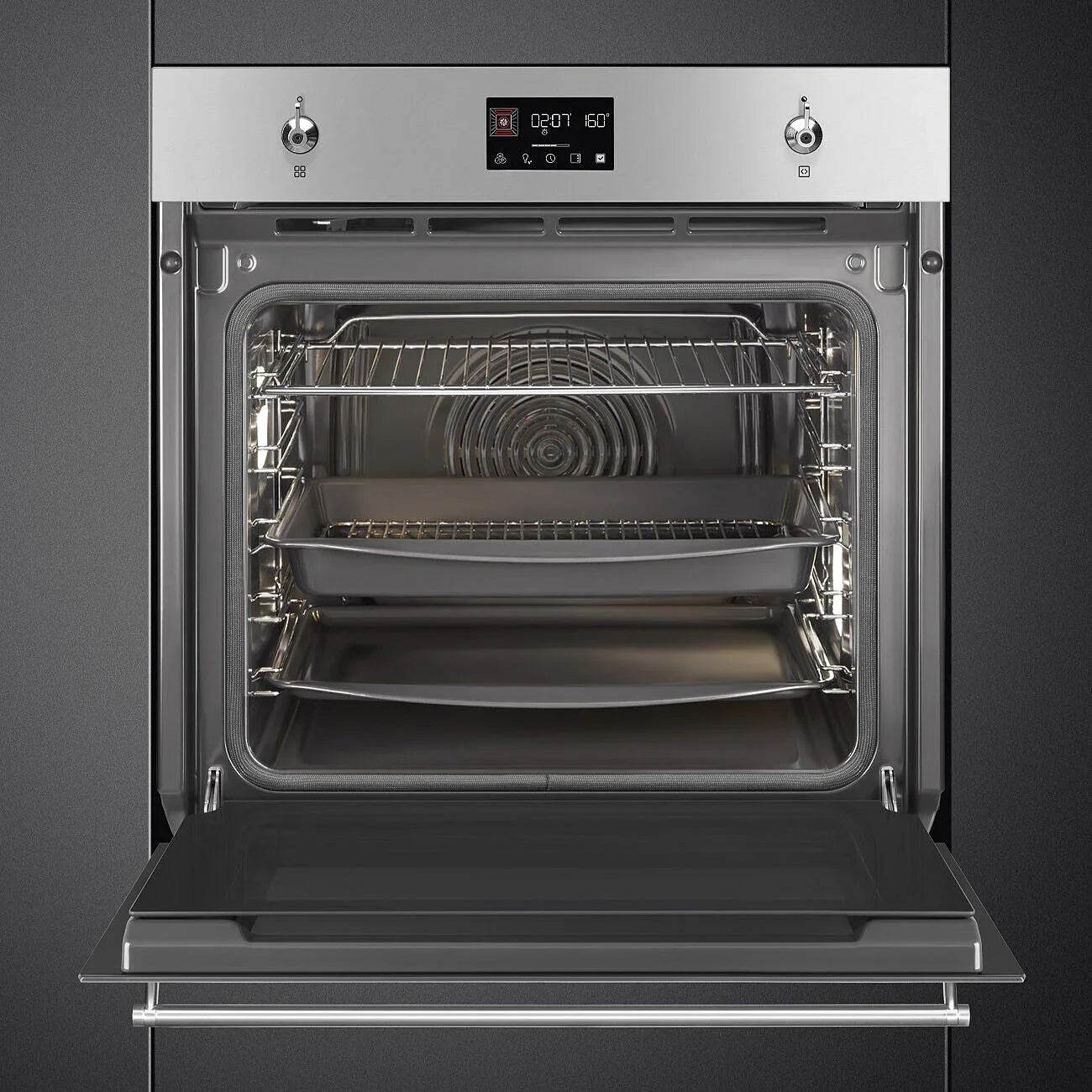 Smeg Classic 60cm Built-In Traditional Pyro Single Oven - Stainless Steel - Carvers Interiors - Cookers and Bathroom Showroom Wolverhampton