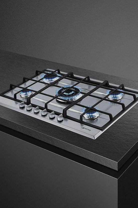 Smeg Cucina 70/75cm Gas Hob - Carvers Interiors - Cookers and Bathroom Showroom Wolverhampton