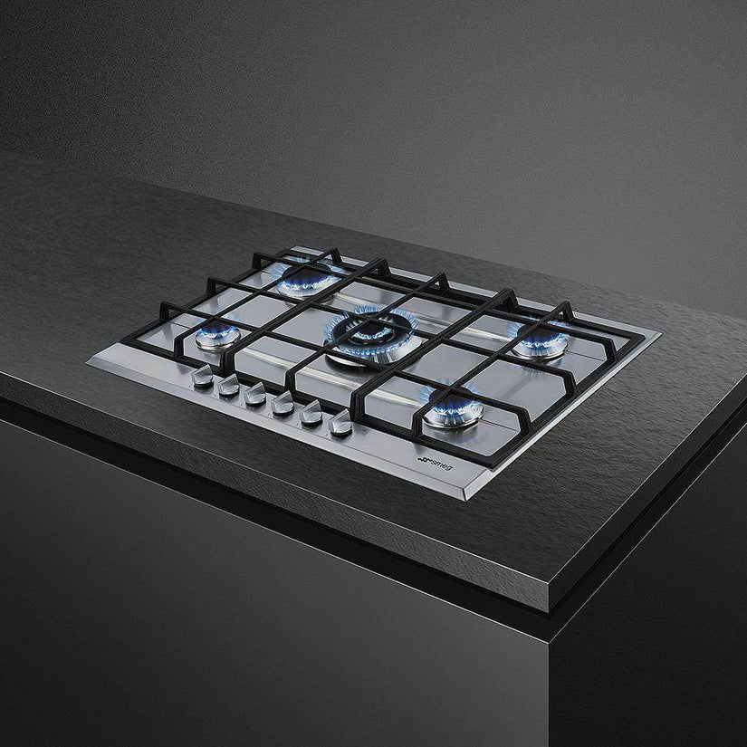 Smeg Cucina 70/75cm Gas Hob - Carvers Interiors - Cookers and Bathroom Showroom Wolverhampton