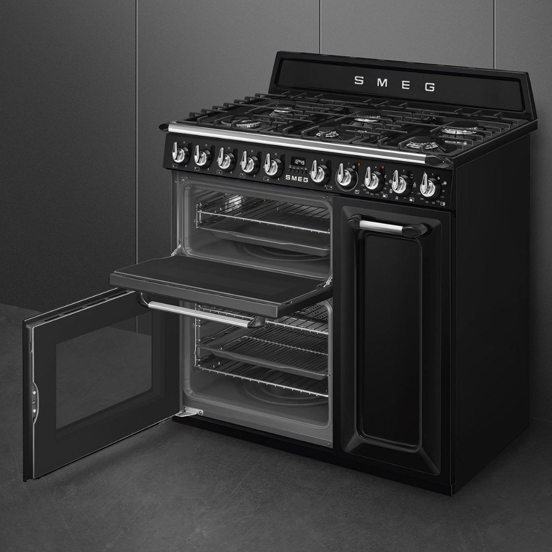 SMEG Victoria 90cm Dual Fuel Range Cooker TR93 - Carvers Interiors - Carvers Interior